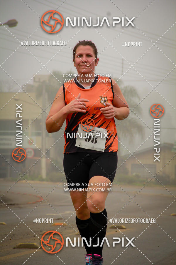 Achetez vos photos de l'vnement1 Corrida Rustica Dia do soldado sur Fotop