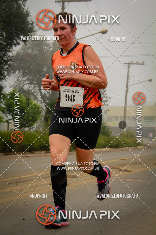 Achetez vos photos de l'vnement1 Corrida Rustica Dia do soldado sur Fotop