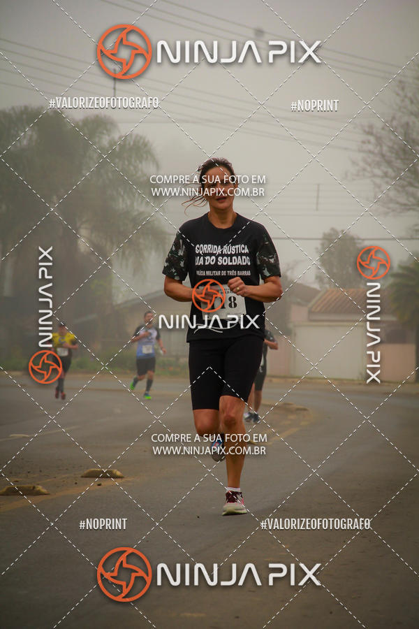 Achetez vos photos de l'vnement1 Corrida Rustica Dia do soldado sur Fotop