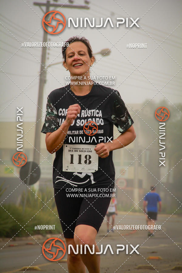 Achetez vos photos de l'vnement1 Corrida Rustica Dia do soldado sur Fotop