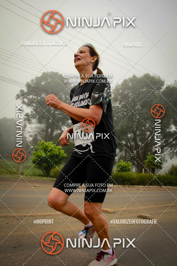 Achetez vos photos de l'vnement1 Corrida Rustica Dia do soldado sur Fotop