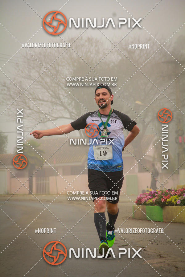 Achetez vos photos de l'vnement1 Corrida Rustica Dia do soldado sur Fotop