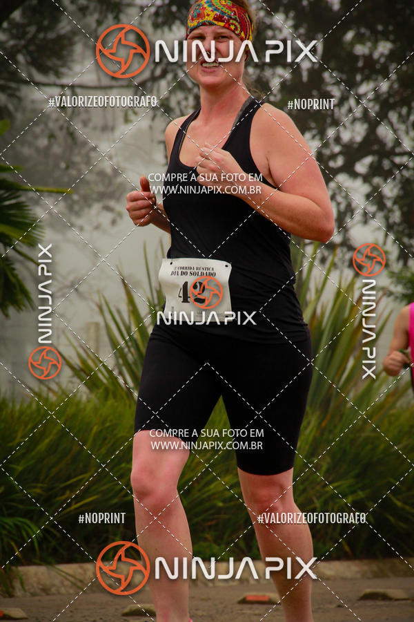 Achetez vos photos de l'vnement1 Corrida Rustica Dia do soldado sur Fotop