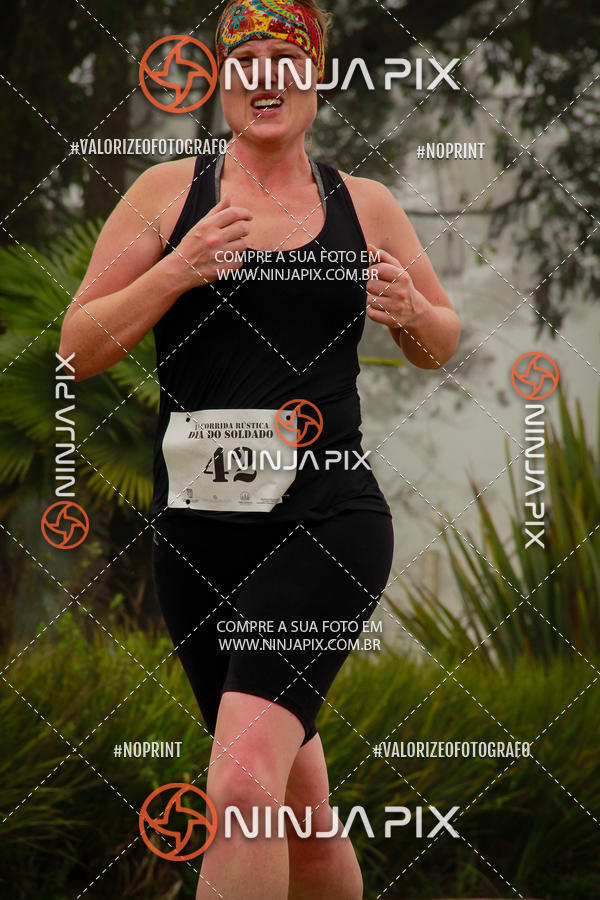 Achetez vos photos de l'vnement1 Corrida Rustica Dia do soldado sur Fotop