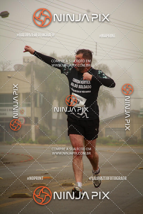 Achetez vos photos de l'vnement1 Corrida Rustica Dia do soldado sur Fotop