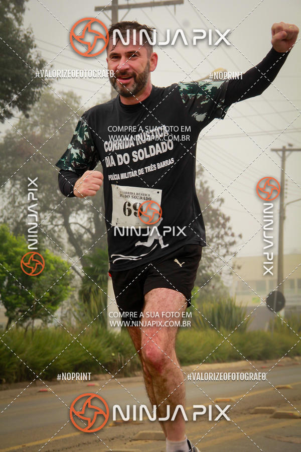 Achetez vos photos de l'vnement1 Corrida Rustica Dia do soldado sur Fotop