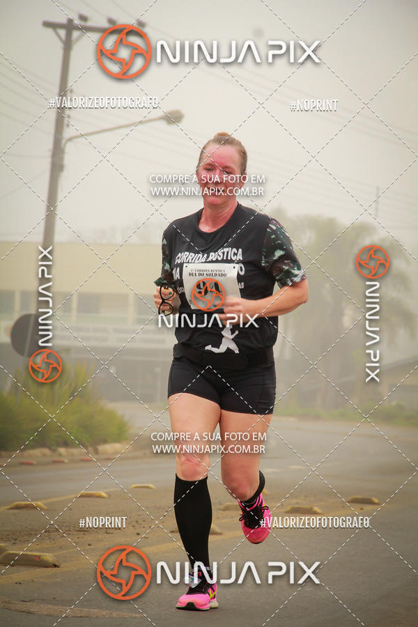 Achetez vos photos de l'vnement1 Corrida Rustica Dia do soldado sur Fotop