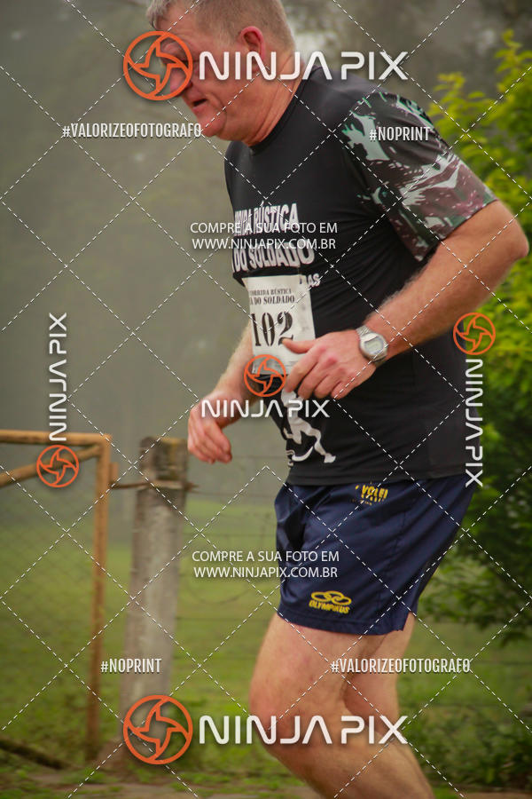 Achetez vos photos de l'vnement1 Corrida Rustica Dia do soldado sur Fotop