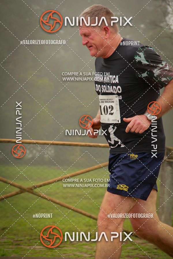 Achetez vos photos de l'vnement1 Corrida Rustica Dia do soldado sur Fotop