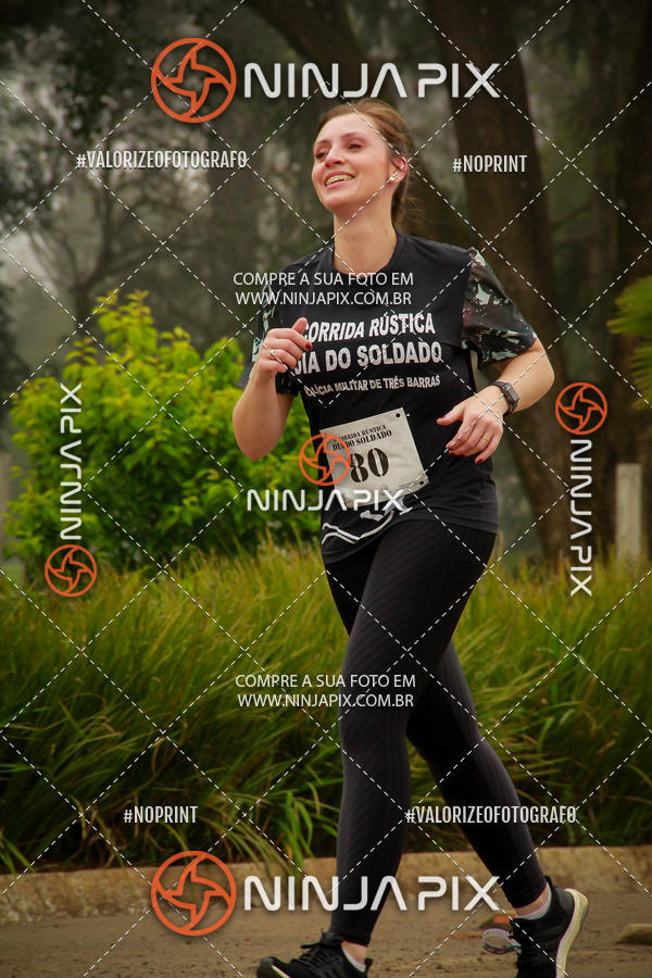 Achetez vos photos de l'vnement1 Corrida Rustica Dia do soldado sur Fotop