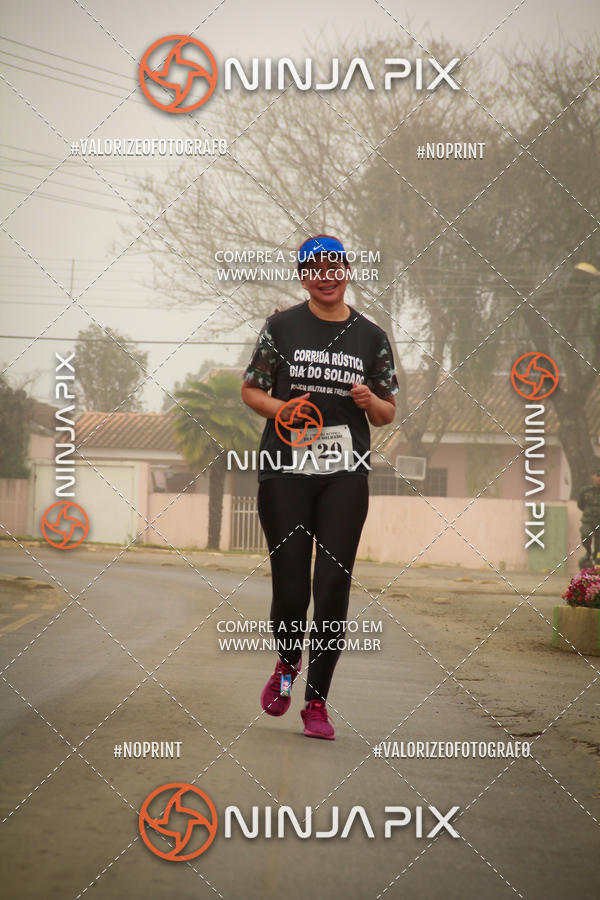 Achetez vos photos de l'vnement1 Corrida Rustica Dia do soldado sur Fotop