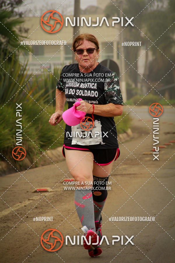 Achetez vos photos de l'vnement1 Corrida Rustica Dia do soldado sur Fotop