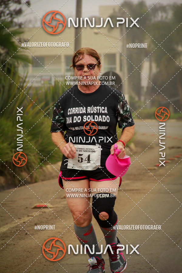 Achetez vos photos de l'vnement1 Corrida Rustica Dia do soldado sur Fotop