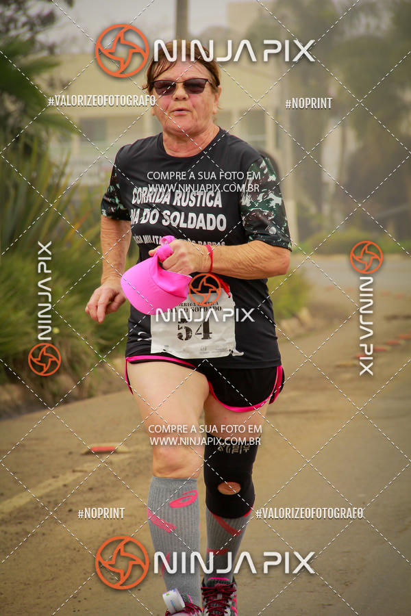 Achetez vos photos de l'vnement1 Corrida Rustica Dia do soldado sur Fotop