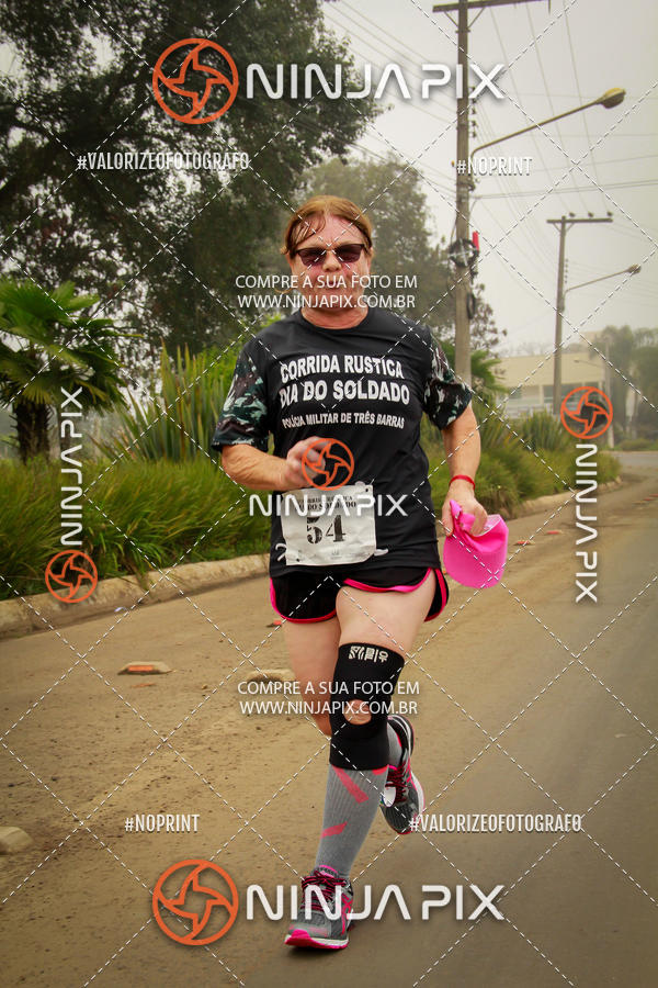 Achetez vos photos de l'vnement1 Corrida Rustica Dia do soldado sur Fotop