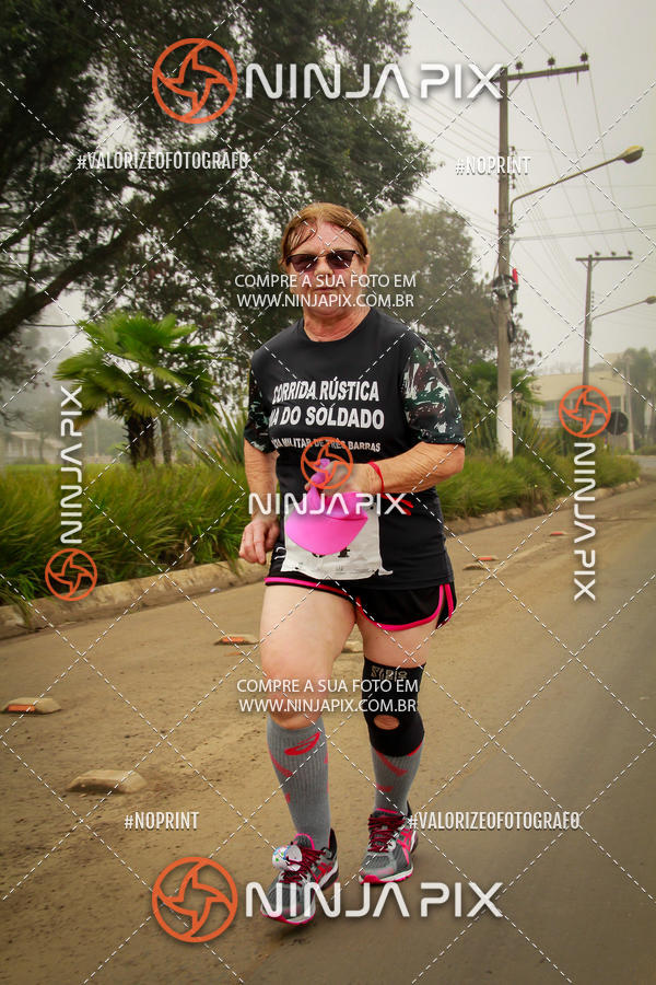 Achetez vos photos de l'vnement1 Corrida Rustica Dia do soldado sur Fotop