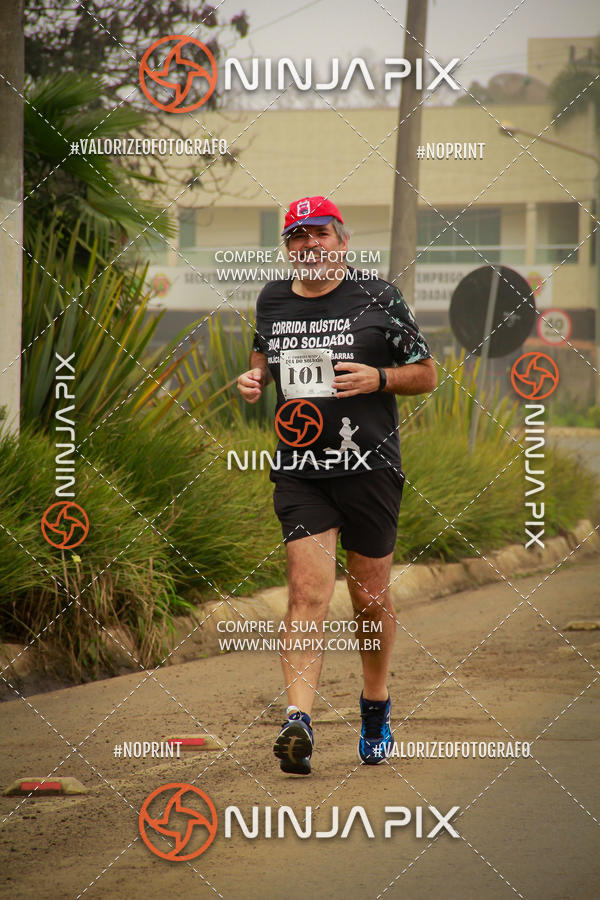 Achetez vos photos de l'vnement1 Corrida Rustica Dia do soldado sur Fotop