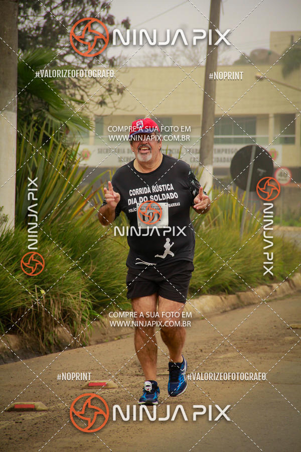 Achetez vos photos de l'vnement1 Corrida Rustica Dia do soldado sur Fotop