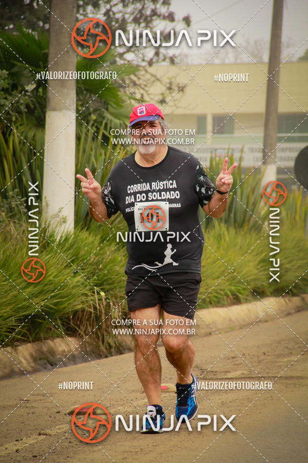 Achetez vos photos de l'vnement1 Corrida Rustica Dia do soldado sur Fotop