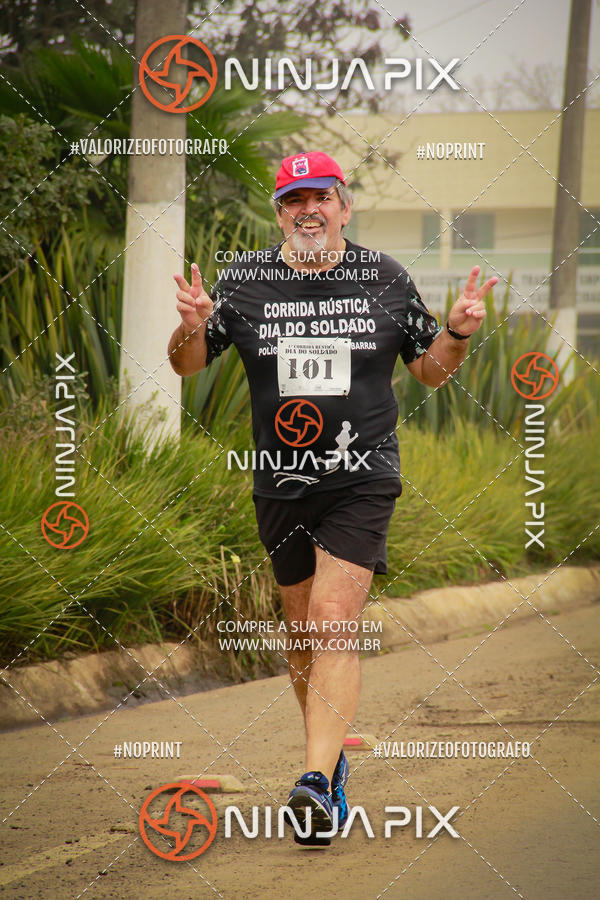 Achetez vos photos de l'vnement1 Corrida Rustica Dia do soldado sur Fotop