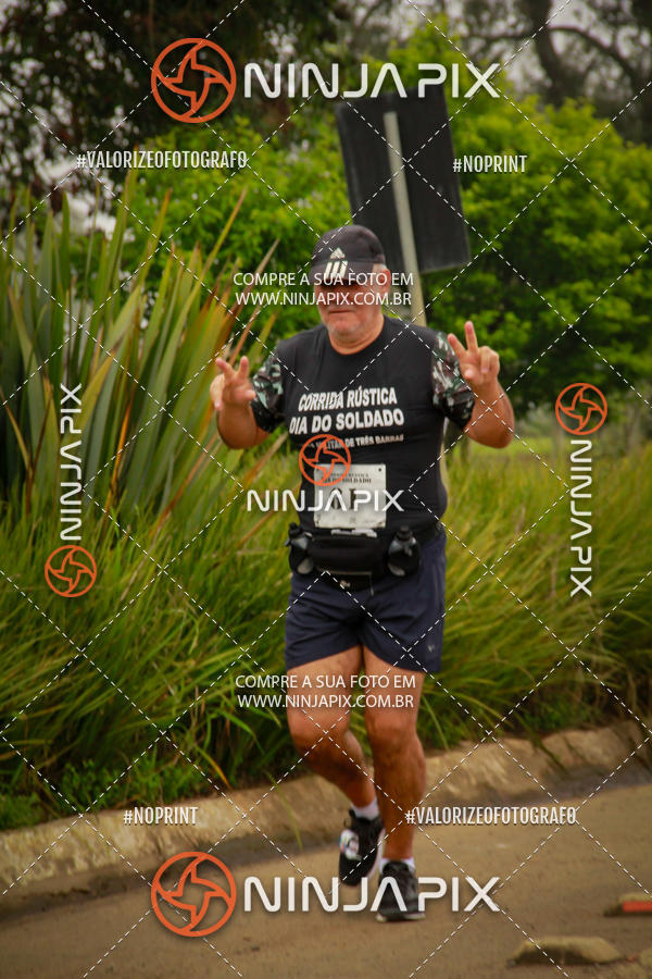 Achetez vos photos de l'vnement1 Corrida Rustica Dia do soldado sur Fotop