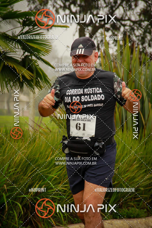 Achetez vos photos de l'vnement1 Corrida Rustica Dia do soldado sur Fotop