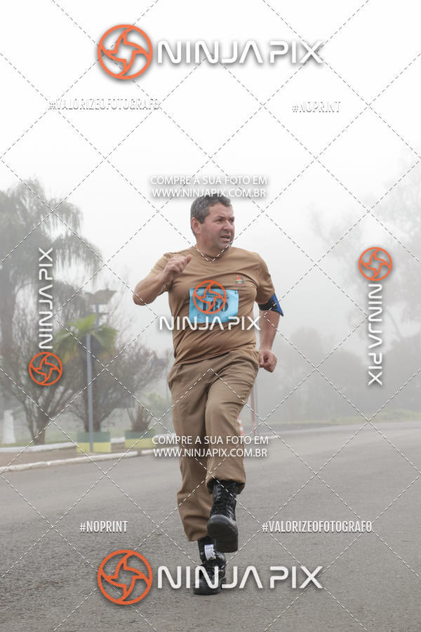 Achetez vos photos de l'vnement1 Corrida Rustica Dia do soldado sur Fotop