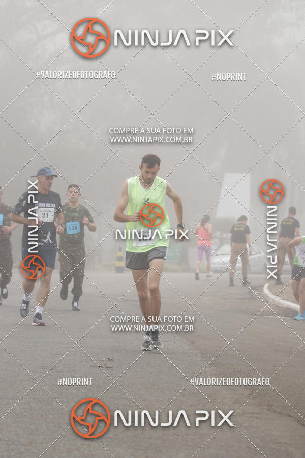 Achetez vos photos de l'vnement1 Corrida Rustica Dia do soldado sur Fotop