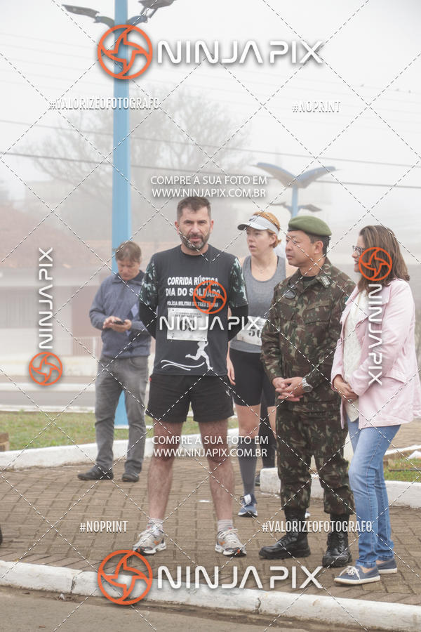 Achetez vos photos de l'vnement1 Corrida Rustica Dia do soldado sur Fotop