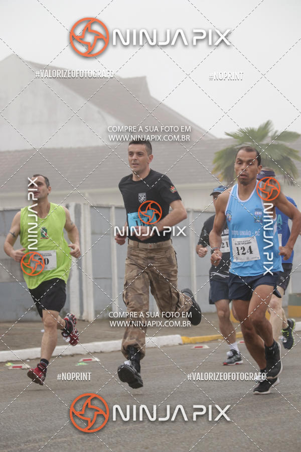 Achetez vos photos de l'vnement1 Corrida Rustica Dia do soldado sur Fotop