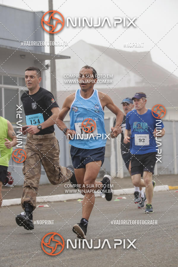 Achetez vos photos de l'vnement1 Corrida Rustica Dia do soldado sur Fotop