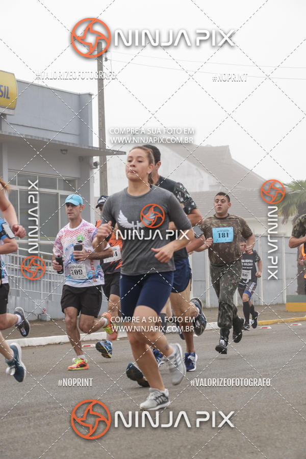 Achetez vos photos de l'vnement1 Corrida Rustica Dia do soldado sur Fotop