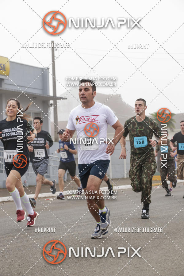 Achetez vos photos de l'vnement1 Corrida Rustica Dia do soldado sur Fotop
