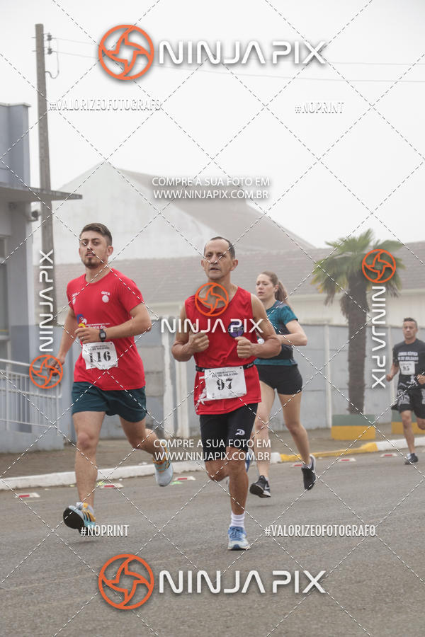 Achetez vos photos de l'vnement1 Corrida Rustica Dia do soldado sur Fotop