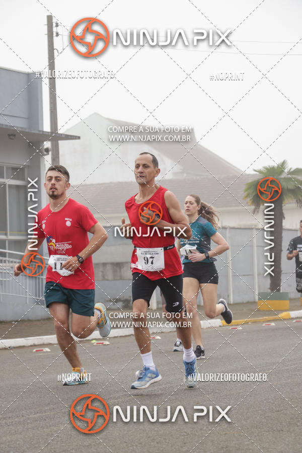 Achetez vos photos de l'vnement1 Corrida Rustica Dia do soldado sur Fotop