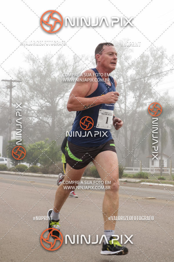 Achetez vos photos de l'vnement1 Corrida Rustica Dia do soldado sur Fotop