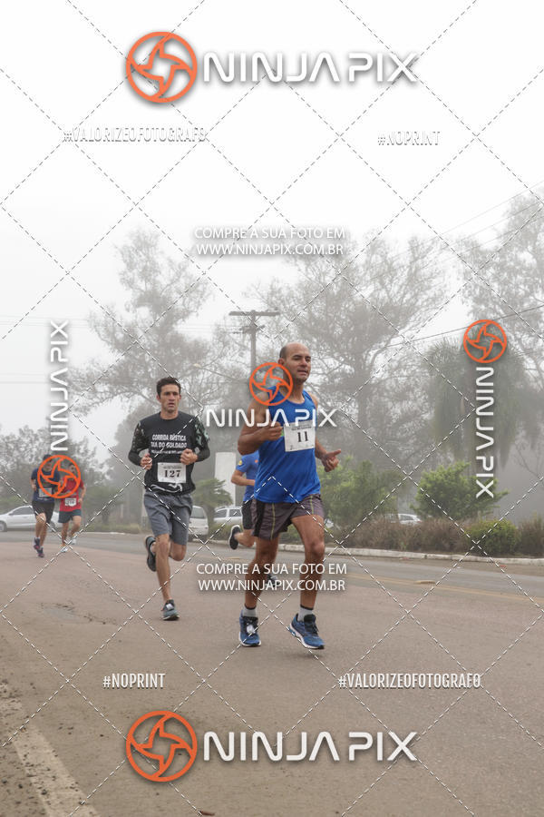 Achetez vos photos de l'vnement1 Corrida Rustica Dia do soldado sur Fotop