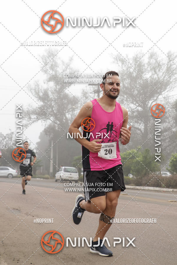 Achetez vos photos de l'vnement1 Corrida Rustica Dia do soldado sur Fotop