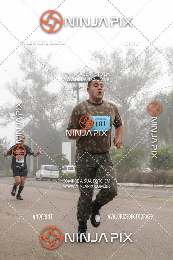 Achetez vos photos de l'vnement1 Corrida Rustica Dia do soldado sur Fotop