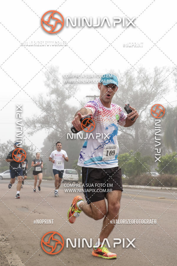 Achetez vos photos de l'vnement1 Corrida Rustica Dia do soldado sur Fotop