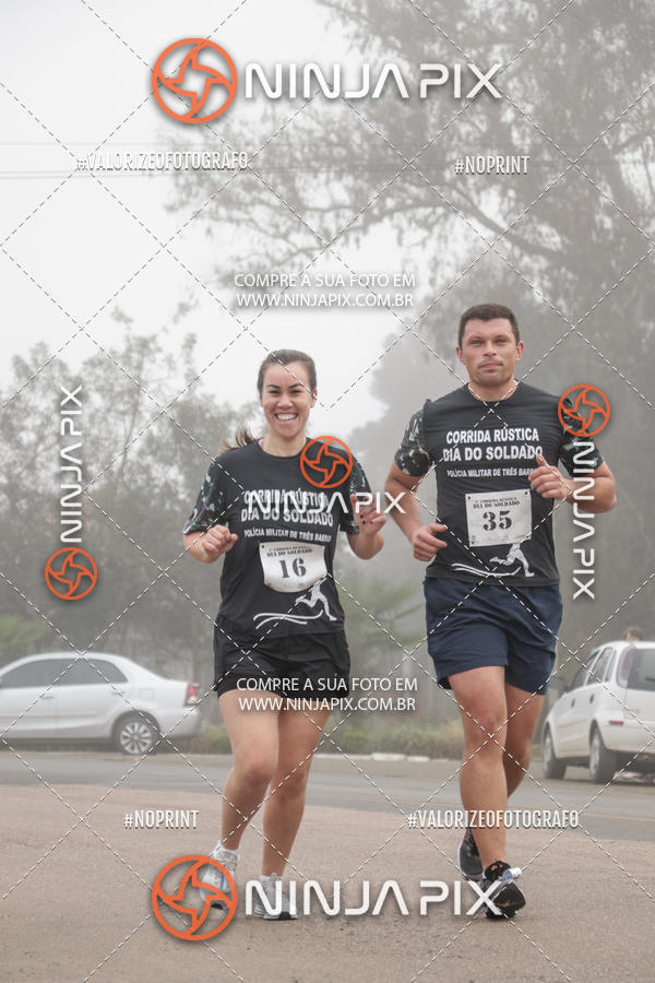 Achetez vos photos de l'vnement1 Corrida Rustica Dia do soldado sur Fotop