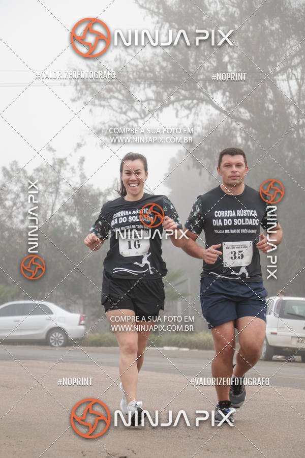 Achetez vos photos de l'vnement1 Corrida Rustica Dia do soldado sur Fotop