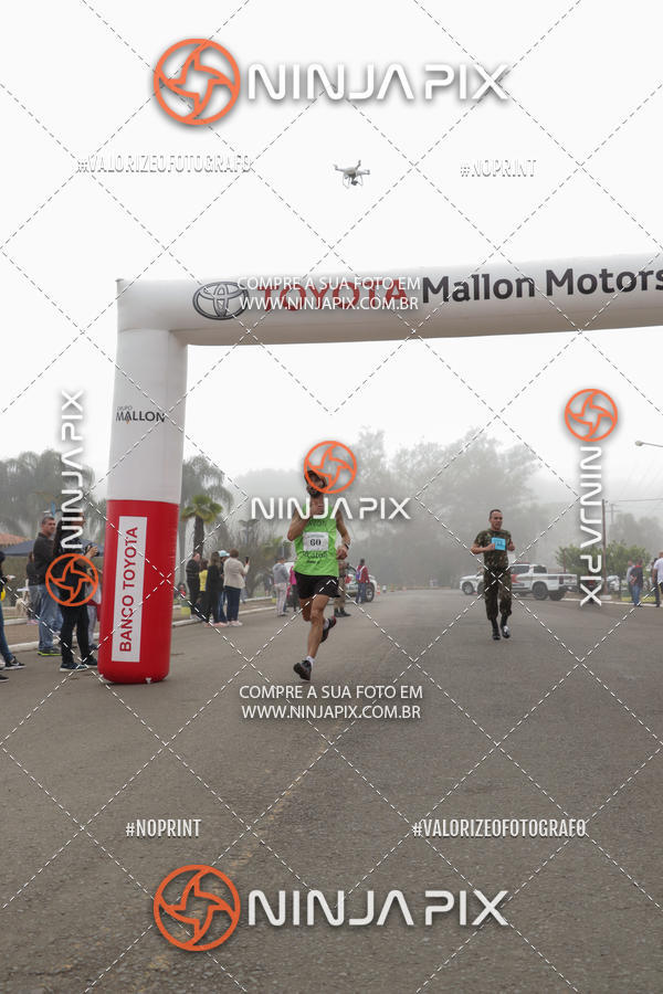 Achetez vos photos de l'vnement1 Corrida Rustica Dia do soldado sur Fotop