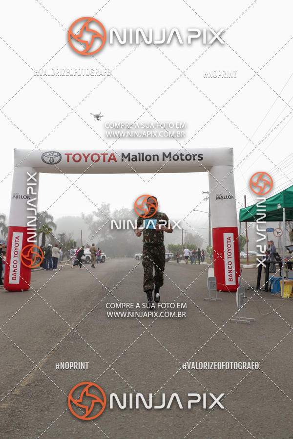 Achetez vos photos de l'vnement1 Corrida Rustica Dia do soldado sur Fotop