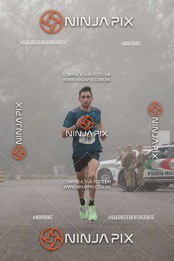 Achetez vos photos de l'vnement1 Corrida Rustica Dia do soldado sur Fotop