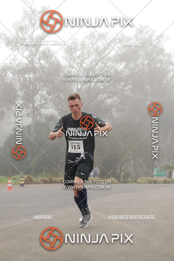 Achetez vos photos de l'vnement1 Corrida Rustica Dia do soldado sur Fotop