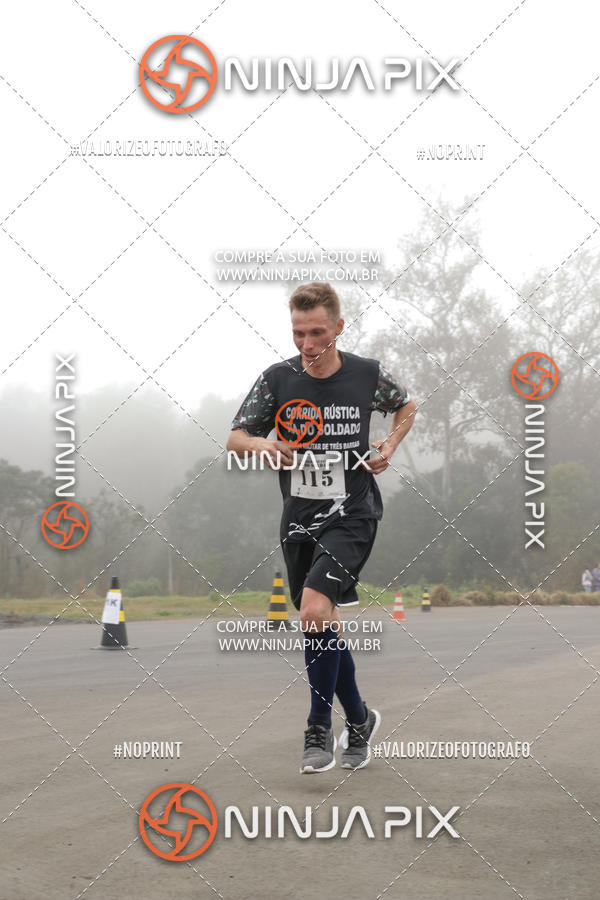 Achetez vos photos de l'vnement1 Corrida Rustica Dia do soldado sur Fotop