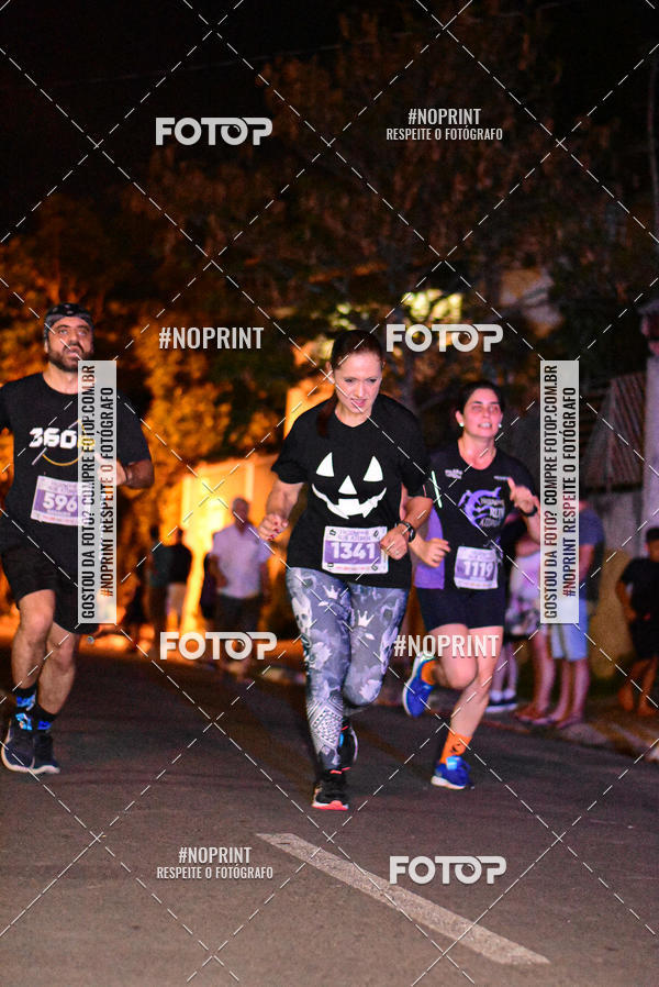 Buy your photos of the event5 Halloween Run Atibaia on Fotop