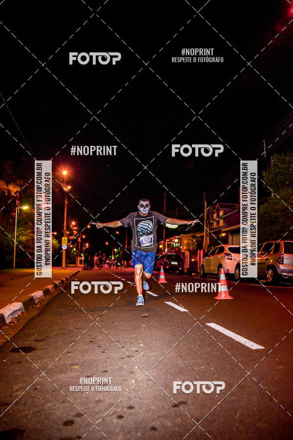 Buy your photos of the event5ª Halloween Run Atibaia on Fotop