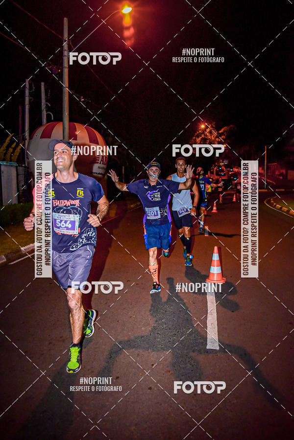 Buy your photos of the event5 Halloween Run Atibaia on Fotop